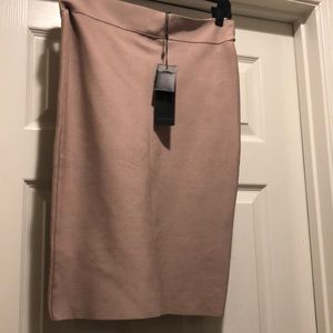Bodycon pencil skirt